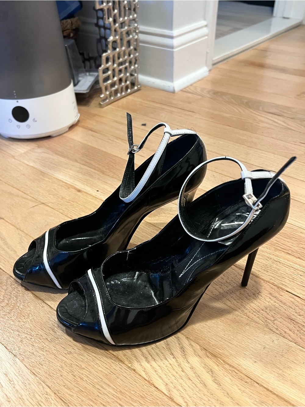 Zac Posen Black Patent Peep-Toe Heels with White Trim